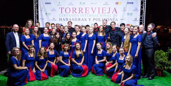 THE ACADEMIC CHOIR OF GDAŃSK UNIVERSITY OF TECHNOLOGY The Academic Choir of Gdańsk University of Technology, founded in 1965, performs mainly a cappella sacred music as well as oratorios of different