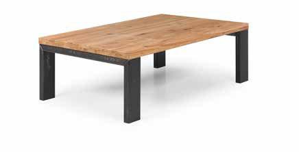 stół MAURO blat stołu wykonany z litego dębu i pokryty naturalnym olejowoskiem, nogi ze stali pokryte