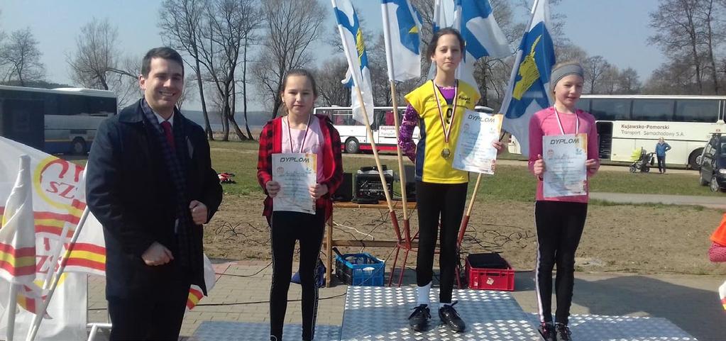 Mistrzostwa Województwa w Biegach Przełajowych W piątek, 5 kwietnia odbyły się w Lidzbarku Mistrzostwa Województwa Szkolnego Związku Sportowego w Drużynowych Biegach Przełajowych Dziewcząt i Chłopców