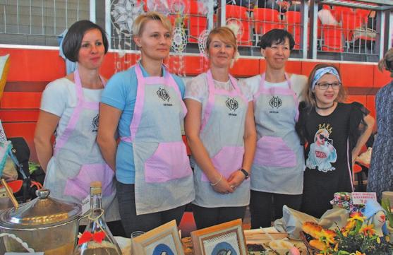 V Jarmark Wielkanocny Tegoroczny Jarmark odwiedziła rekordowa ilość wystawców, a także odwiedzających.