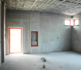Nr 1/2019 Nasza Gmina 3 Projekty w trakcie realizacji Dom Twórców Płośnica Powstaje: sala widowiskowo-teatralna z dostępem dla osób niepełnosprawnych wyposażona w ekran do projekcji filmów, zaplecze
