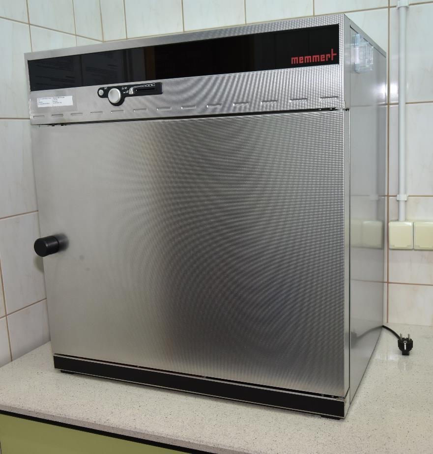 Suszarka laboratoryjna 1 szt.