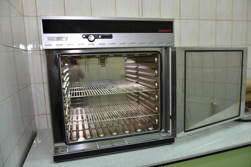 Producent: MEMMERT Typ: UNB 500