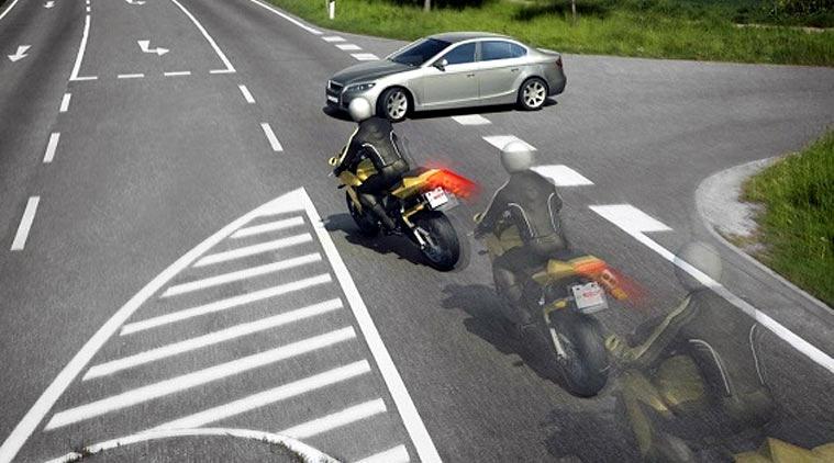 BADANIA SAFERWHEELS Typowe scenariusze wypadków z udziałem motocyklistów Wypadki z udziałem samochodu