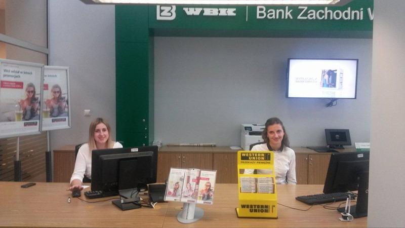 STAŻE W ramach zadania 6 uczniów Zespołu Szkół Ekonomicznej w Nowym Targu oraz 10 uczniów Zespołu Szkół Nr 1 im. Wł. Orkana w Nowym Targu odbyło w wakacje staże.