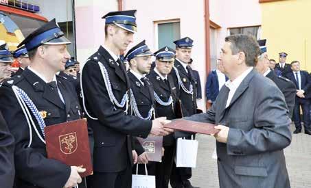 Na uroczystość przybyli także strażacy z Niemiec, z którymi wymieniono poglądy i doświadczenia.