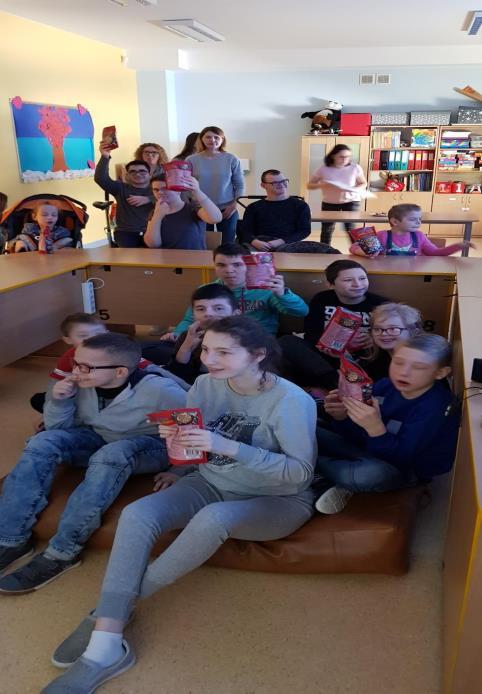 Celem akcji było wspólne obejrzenie wartościowego filmu, a potem go omówienie.