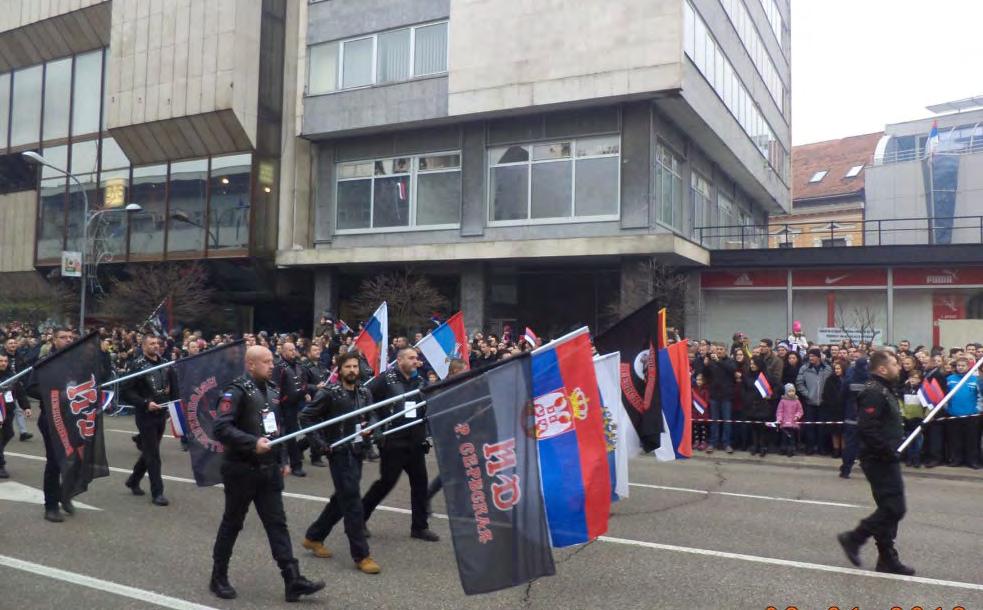 PRZEDSTAWICIELE NOCNYCH WILKÓW MASZERUJĄ W DZIEŃ NIEPODLEGŁOŚCI REPUBLIKI SERBSKIEJ BIH -BANJA LUKA ŹRÓDŁO: FOREIGN POLICY REASERCH INSTITUTE przez terytoria państw Bałkanów Zachodnich.