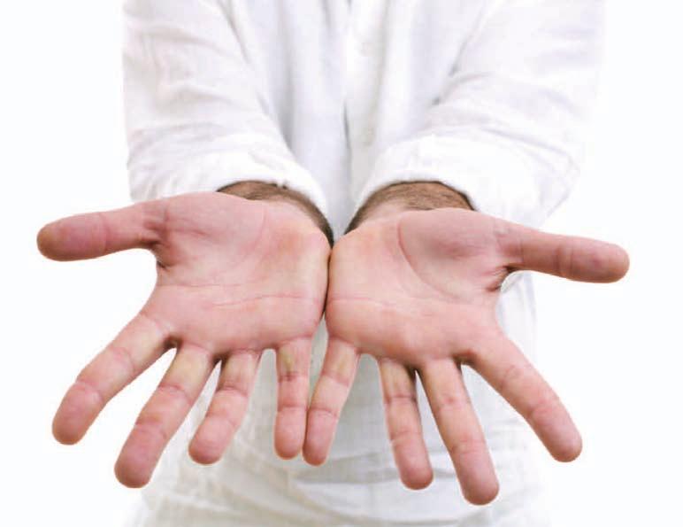 przepisów prawnych. Zewnętrzna strona dłoni Nieprawidłowe techniki dezynfekcji, niewystarczająca ilość produktu i zbyt krótki czas kontaktu to najczęstsze błędy popełniane podczas dezynfekcji dłoni.