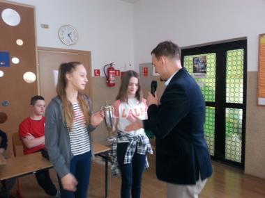 Uroczystość zakończył wspólny taniec dzieci wraz z babciami i dziadkami oraz słodki poczęstunek przygotowany przez rodziców. Dyskoteka karnawałowa 24 stycznia 2018 r.