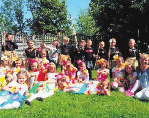 - Wrzesień, widomo, był trudny, le dzieci stopniowo przyzwyczjły się do rozstwni z bliskimi - wspomin początki. - Są brdzo zdyscyplinowne i zngżowne.