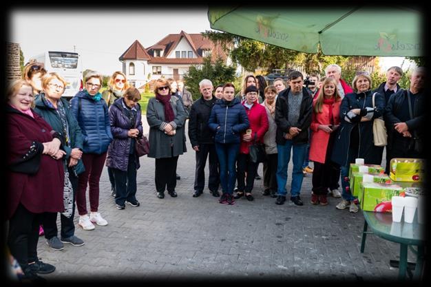 Wizyta studyjna Litwinów i konferencja Następnie zapoznaliśmy Litwinów z działalnością największych w gminie Regnów firm działających w branży przetwórczospożywczej-