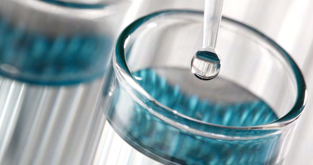 ODPORNOŚĆ CHEMICZNA Temperatura Sterylizacja Kod żywicy plastycznej Opis Wygląd maks. C min.