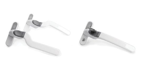 KLAMKI B A 9016 8003 8019 KLAMKA DRZWIOWA Z KLUCZEM SLIM A Rozmiar śruby Kąt otwarcia PMSL.DK****.RD 16 szt. 8.990 48 mm 82 mm 70 mm * M5 * 2 szt.