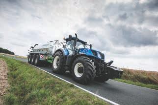 0 10 20 30 40 50 km/h Ustawienia przekładni uszyte na miarę Wielokrotnie nagradzana przekładnia bezstopniowa Auto Command teraz dysponuje trzystopniowym ustawieniem przyspieszania i zwalniania.