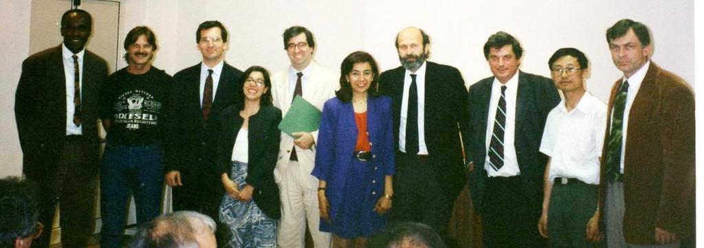 Autor referatu był uczestnikiem 31 kursu IRI (Istituto per la Ricostruzione Industriale), organizowanego we Włoszech w 1993 r. dla osób z różnych krajów.