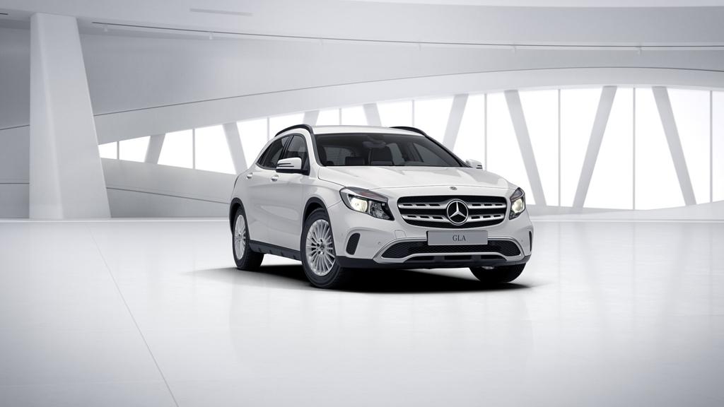 lutego 2019 GLA 200 Sport Utility