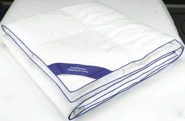 - 4131150 KOŁDRA WEŁNIANA GRAN Miękki wsad z 50 wełny/ 50 silikonowanego włókna rurkowego o wadze 1350 g. Poszycie z 100 bawełny.
