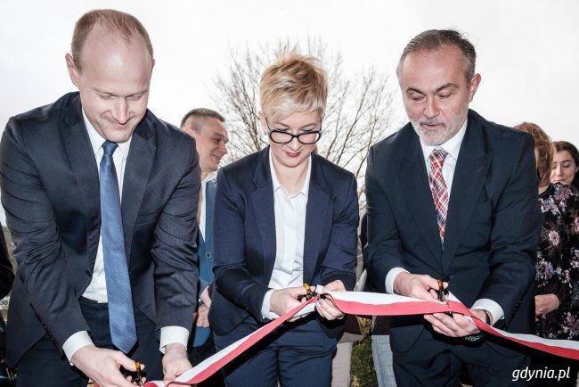 Gdynia ma kolejny żłobek samorządowy Koniczynka taką nazwę wybrali gdynianie dla nowego żłobka w facebookowym plebiscycie. Dzisiaj oficjalnie zainaugurowano jego działalność.