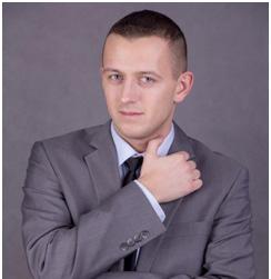 wynagrodzeń w sektorze przemysłowym oraz finansowym).