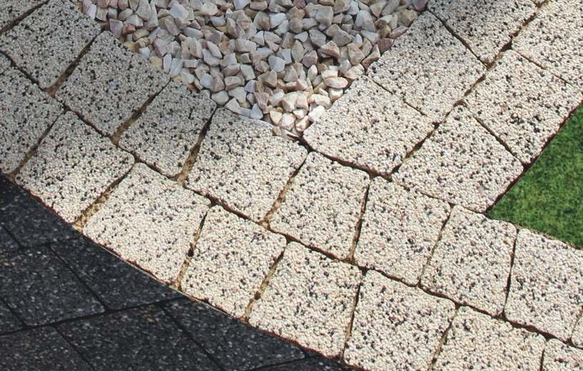 SZLACHETNE KOSTKI PŁUKANE PIKOLO PŁUKANY Pikolo Płukane perla Kostki płukane produkowane są z wykorzystaniem wysokiej jakości szlachetnych kruszyw, dostępnych w pięknych, naturalnych, zróżnicowanych