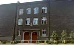 SZKOŁY BISKUPICE i umysłowe, projekcję filmu. Będą także wyjścia: na kręgle do FunFest, na basen Aquarius, do Parku 12C w Sztolni Królowa Luiza.