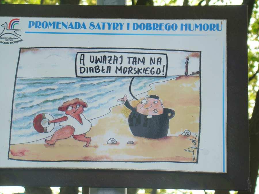 Przechadzając się wzdłuż brzegu morza,