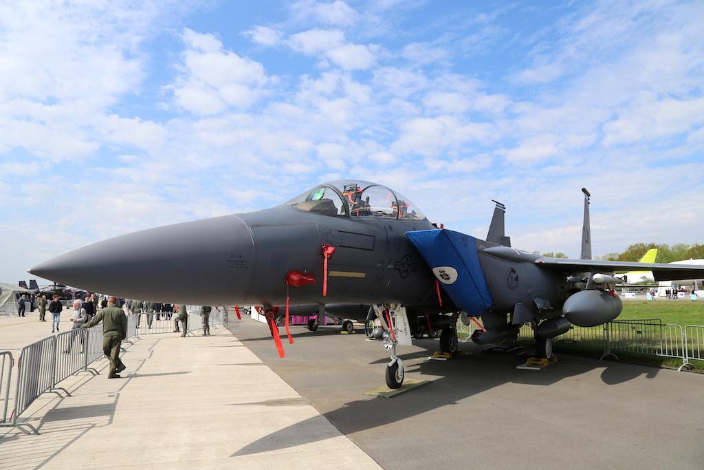 Czytaj też: ILA 2018: Euroﬁghter może być zintegrowany z bombą atomową Równolegle na platformie Euroﬁghter będą sprawdzane technologie, które w przyszłości otrzyma FCAS.