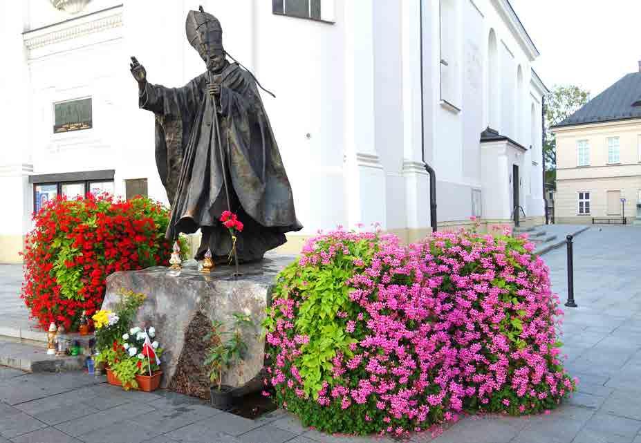 1100 rynek park chodnik pomnik 6 125 l 1010 mm 600 mm 30 kg 90-120 kg 32-50 szt.