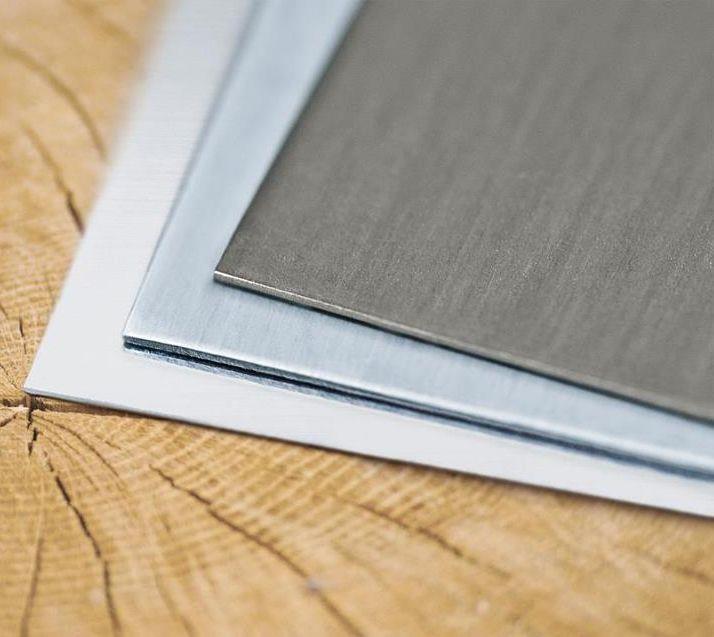 S t r o n a 1 RHEINZINK-prePATINA ZASTOSOWANIE Dachy PRZEZNACZENIE Pokrycia dachowe SKŁAD Cynk, miedź, tytan, aluminium PRODUCENT RHEINZINK GmbH & Co.