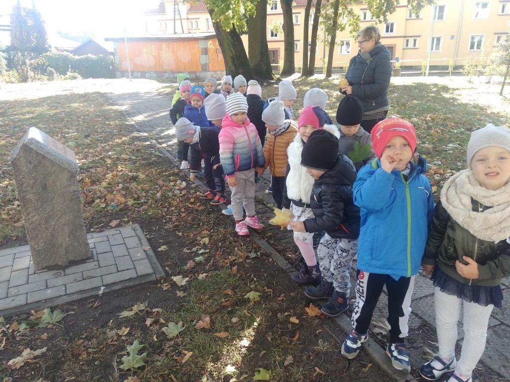 Oprócz zwiedzania dzieci przyswajały historie naszego miasta między innymi podczas pikniku militarnego organizowanego przez 20 Bartoszycką Brygadę
