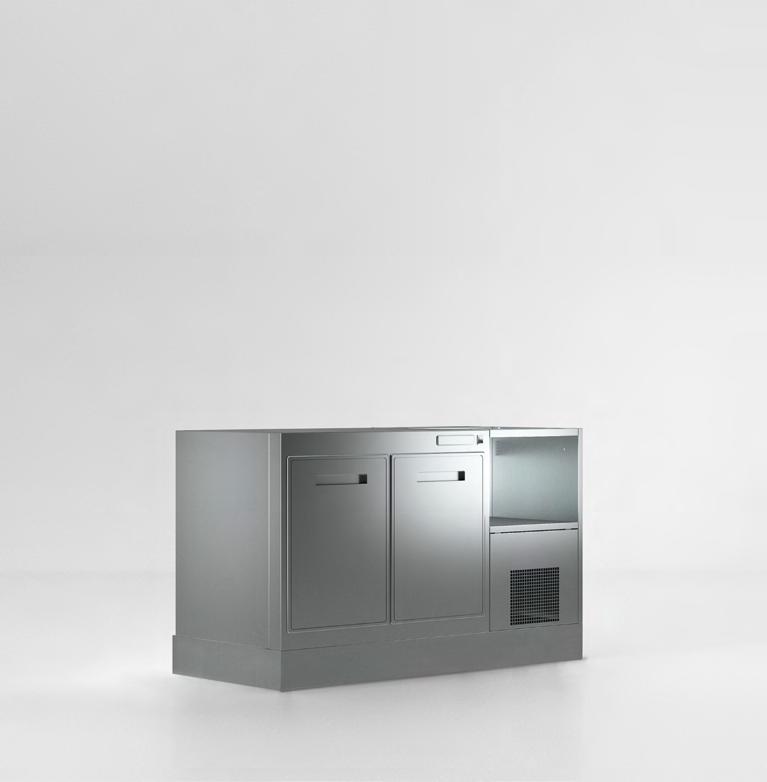 Tratto - Plus EN STANDARD FITTINGS stainless steel structure adjustable feet made with stainless steel hinged doors in stainless steel sliding doors in
