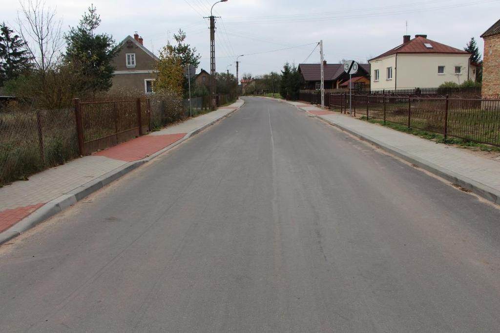 448,91 zł 50 % Gmina, 50% Powiat Łączna długość drogi: 2035,74 m.