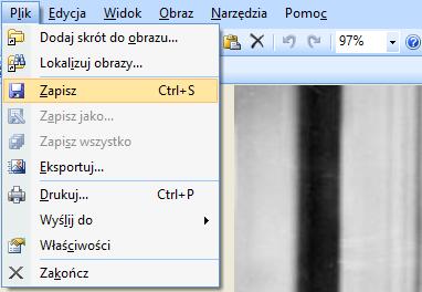 W dolnym pasku programu, przy nazwach poszczególnych plików graficznych, pojawią się gwiazdki, które symbolizują, że obraz został wyedytowany i oczekuje na zapisanie: Aby zapisać obrazki,