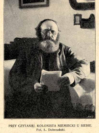 46 Michał Umiński Niemiecki pług na polskiej ziemi ; źródło: Tygodnik Ilustrowany 1907, nr 25, s. 515.