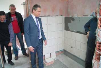 Remont szkoły w Błotnie Roczne sprawozdanie 7 Po ponad 20 latach zleciłem
