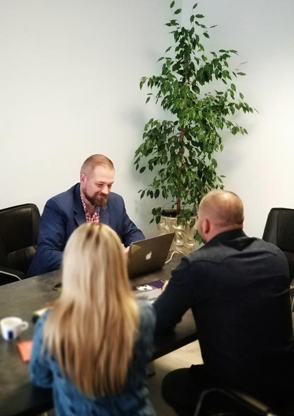 Doradztwo w otwarciu klubów W zależności od tego, jakiego sprzętu fitness potrzebuje nasz Klient i jaką wiedzę posiada doradzamy w zakresie