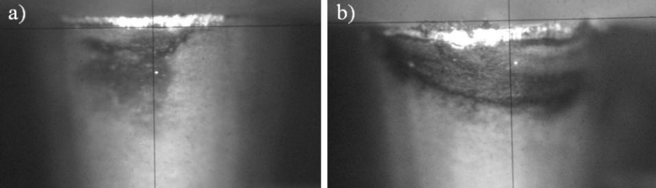 : a) ap = 0,1 mm, b) ap = 0,4 mm Fig. 7. Symptoms of carbide insert's wear on the flank face after boring at vc = 45 m/min and f = 0.1 mm/rev.: a) ap = 0.1 mm, b) ap = 0.4 mm Rys. 8.