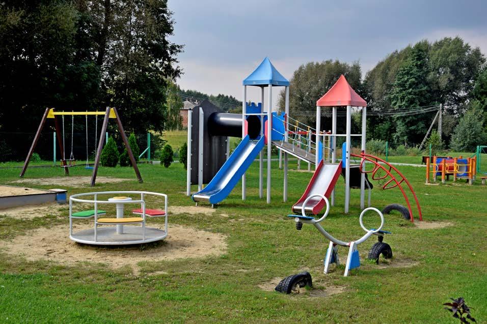 Doposażenie placu zabaw