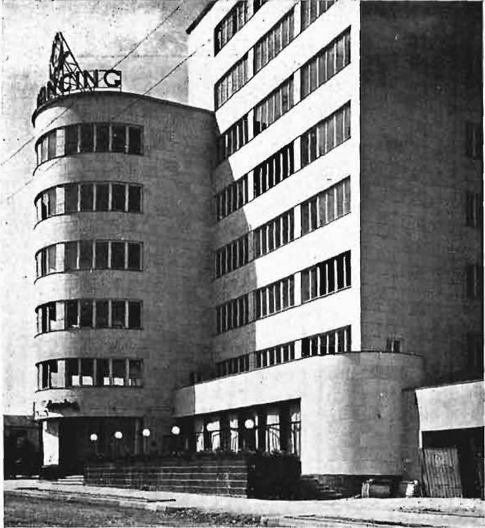 Z jaką gminą Gdynia sąsiaduje od północy? a) Kosakowo b) Puck c) Szemud 39.