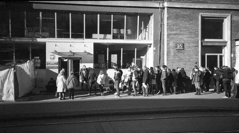 HISTORIA DOKRĘCANIA ŚRUBY cyfrowy pokaz slajdów, 2017 Praca powstała dzięki współpracy Franciszka Orłowskiego z Nikitą, nielegalnym imigrantem z Ukrainy.