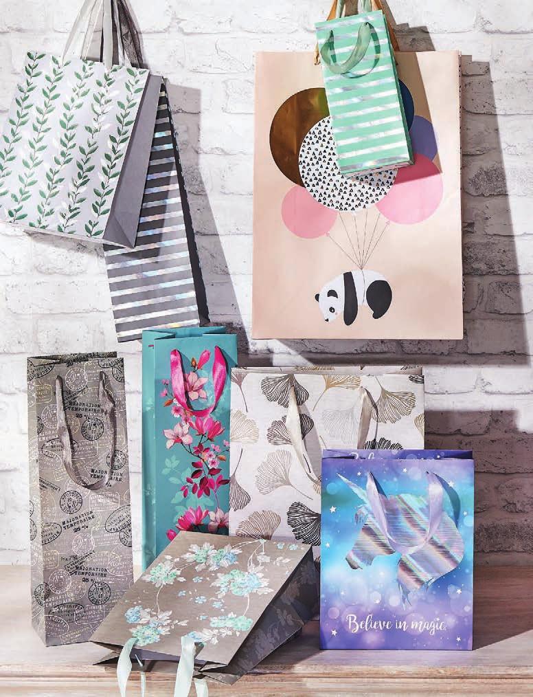 GIFT PACKAGING /