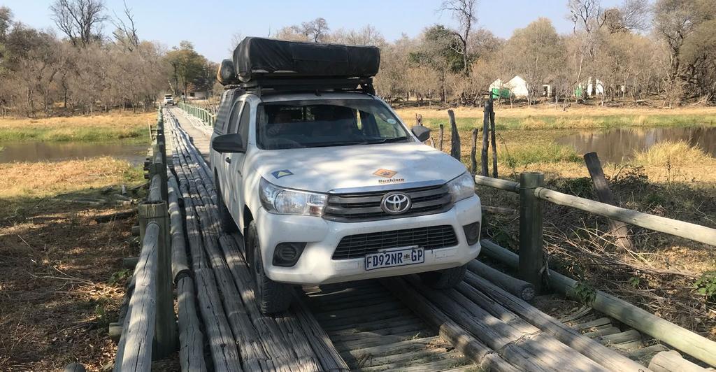 DZIEŃ 7 SAVUTI THIRD BRIDGE S RODEK REZERWATU Po s niadaniu na campingu w Savuti, przejazd na Third Bridge wymagaja ca, off-roadowa trasa.