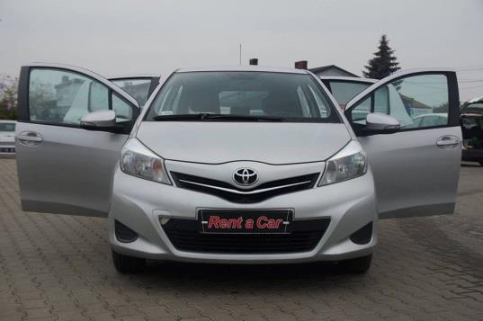 Hatchback Rodzaj silnika : Benzyna