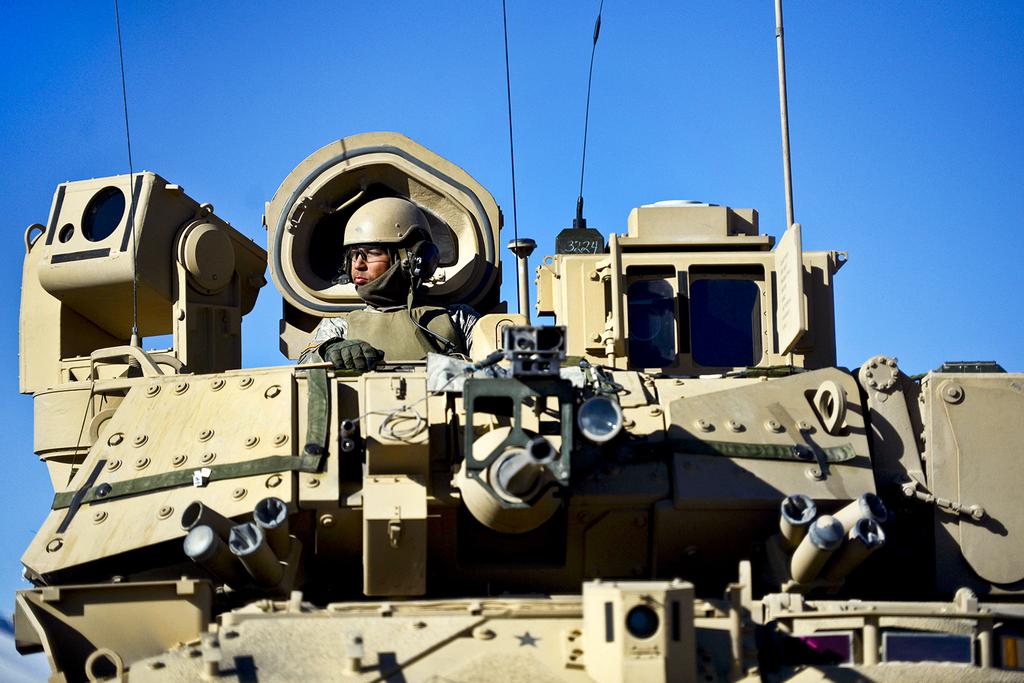 Dodatkowo 880 mln dolarów pochłonie modernizacja 210 bojowych wozów piechoty M2 Bradley a kolejne 167 mln dolarów dalsze prace związane z kolejnymi etapami unowocześnienia tej platformy.