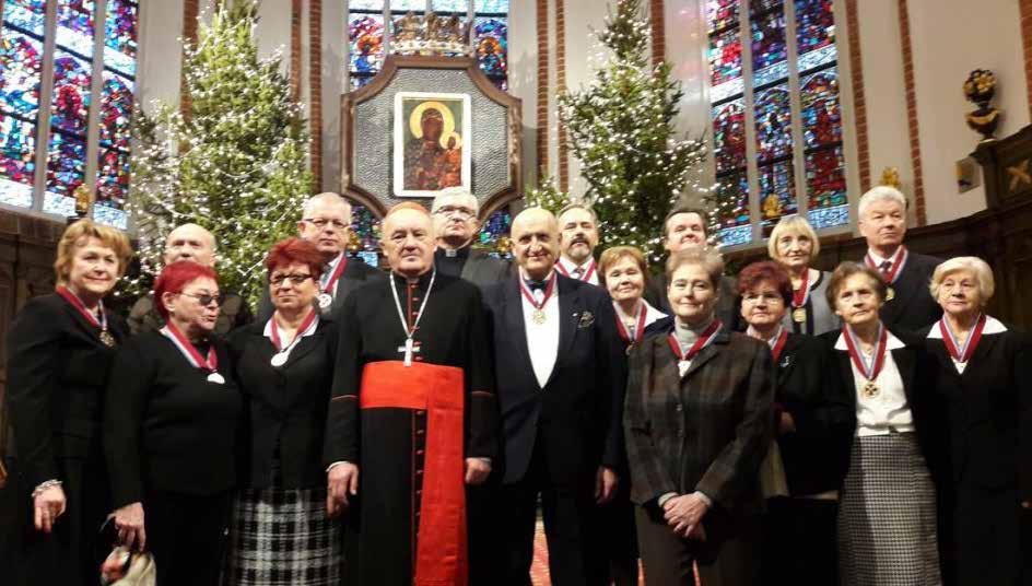 Warszawskiej odznaczył