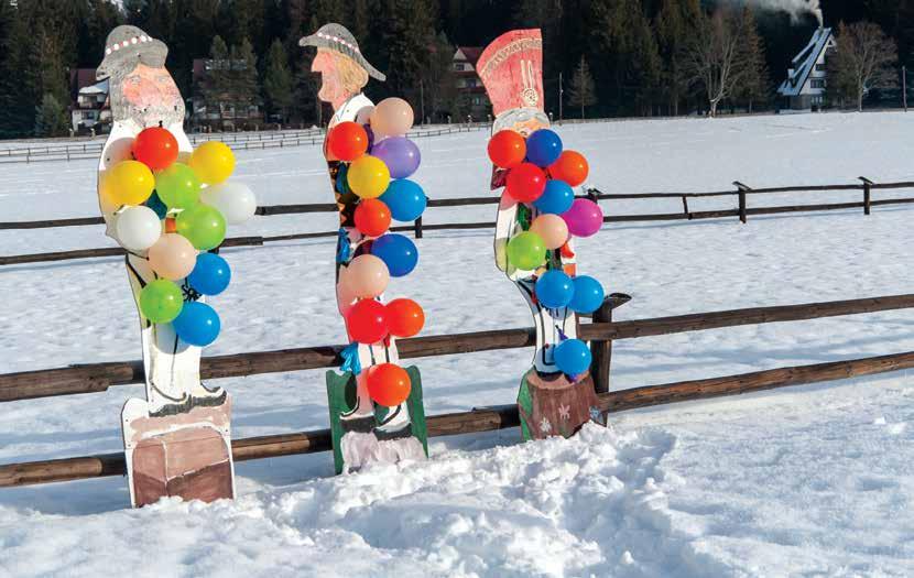 Kłodek Biathlon Rżenięcie czyli zadanie polegające na przecięciu drewnianego kłodka za pomocą specjalnej piły w
