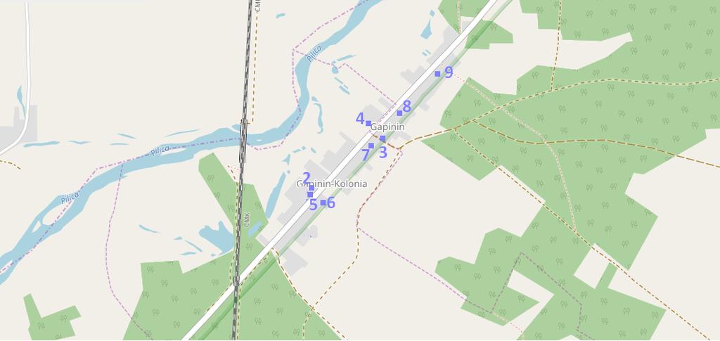 8 (Fot. 16) Gapinin 17 51.586769, 20.406707 2 niszczejące budynki gospodarcze 9 Gapinin 4 Rzadki typ wykorzystywania lokalnej skały wydobywanej niegdyś na miejscu ruda żelaza.