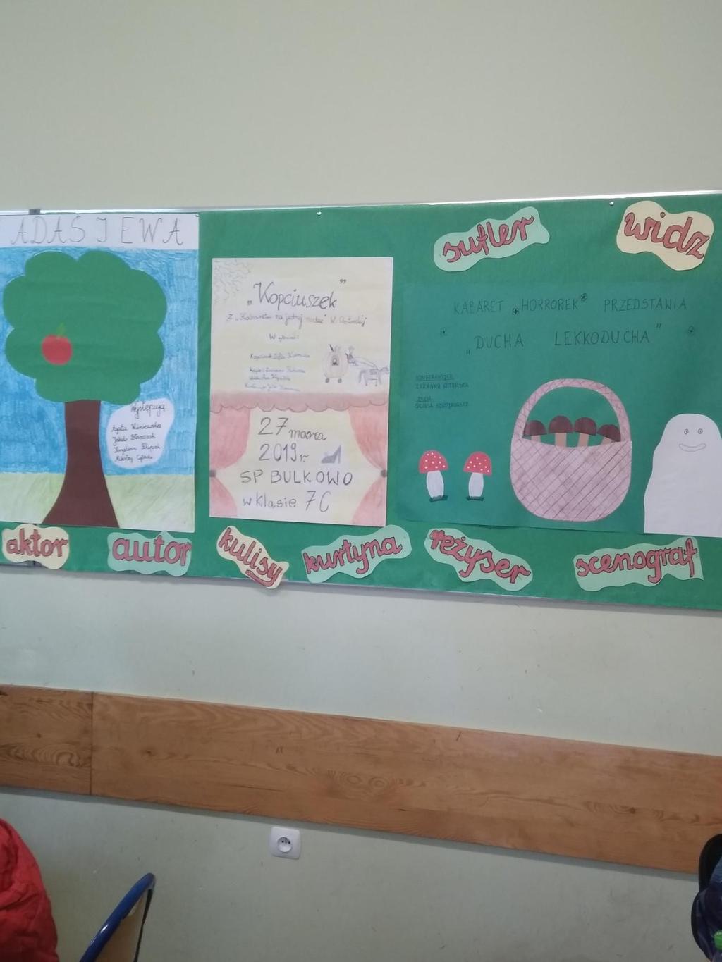 W połowie marca uczniowie przedstawili pierwsze efekty pracy: