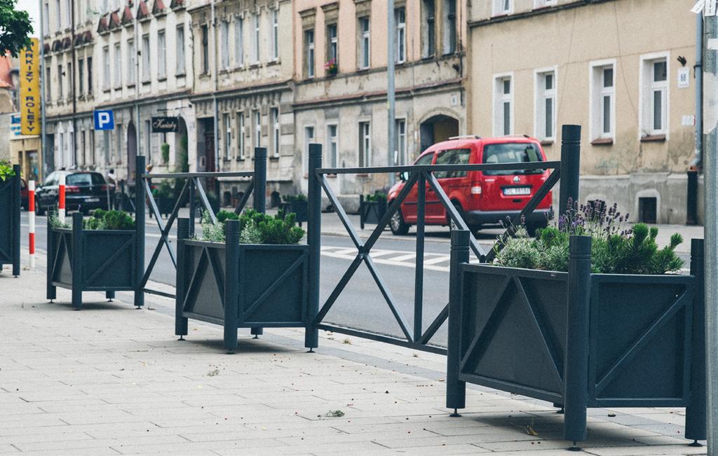 Donica Urbana L + barierka Urbana XL Przegroda dzieląca strefę dla pieszych od